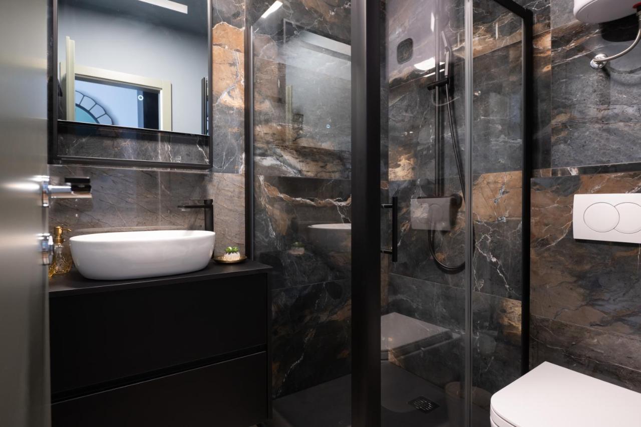 Studio & Rooms Torine Zadar Exterior photo