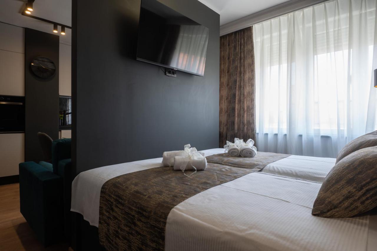 Studio & Rooms Torine Zadar Exterior photo